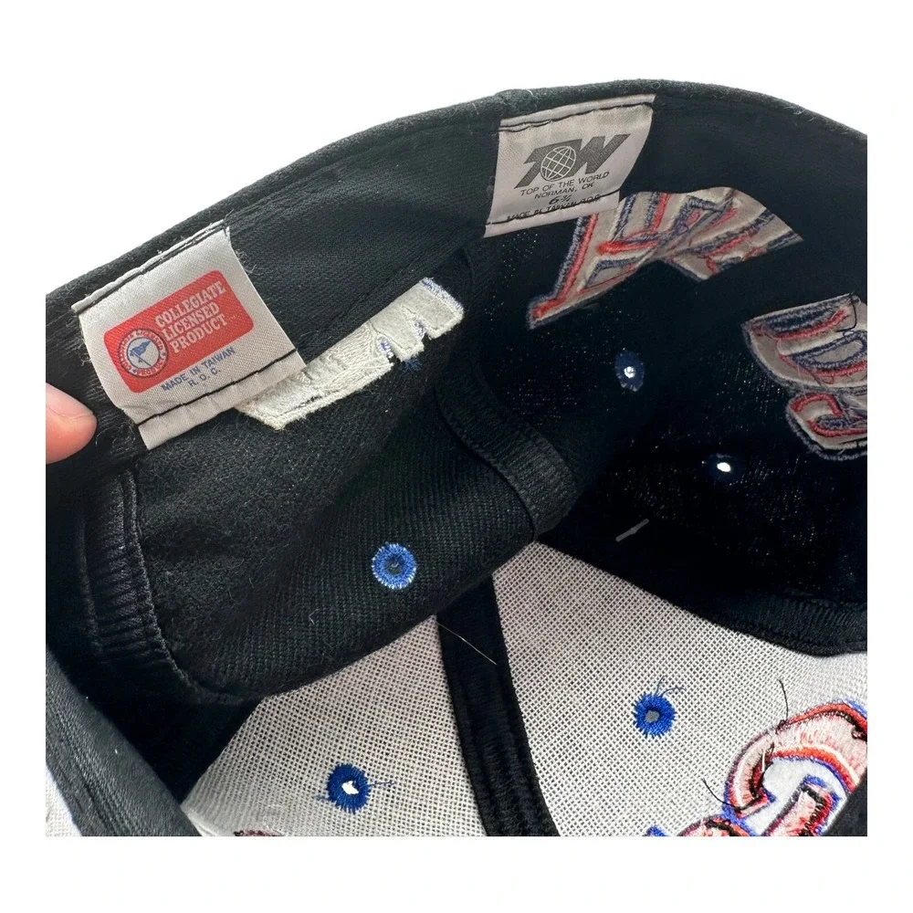 VTG 90s Top of the World Florida Gators Graffiti Fitted Hat Cap Size‎ 6 3/4 NWT